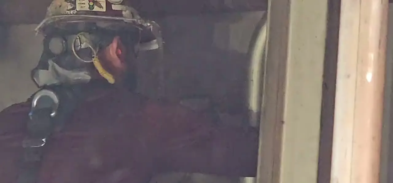 Short clip of ARS rigging work on structural steel at an industrial site